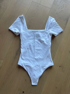 Aritzia Contour White Square-Neck Bodysuit